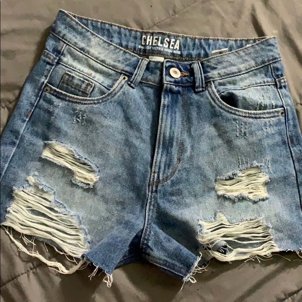 Bran new jean shorts